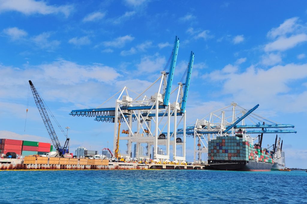 Jasa Pengiriman Cargo via Udara dan Laut yang Terjangkau