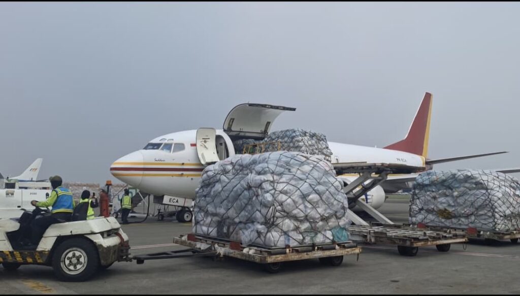 Apa Saja Proses Pengiriman Udara Layanan Port to Port